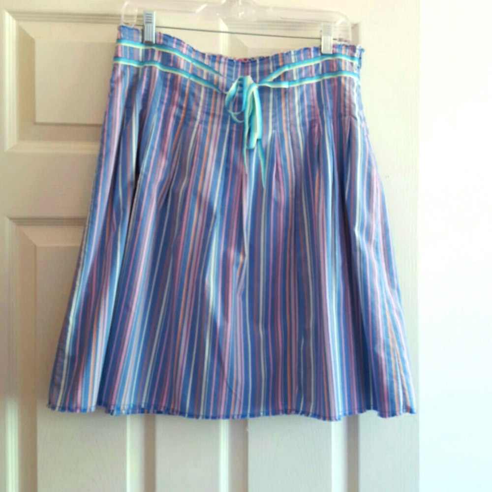 Old Navy vintage blue striped skirt
